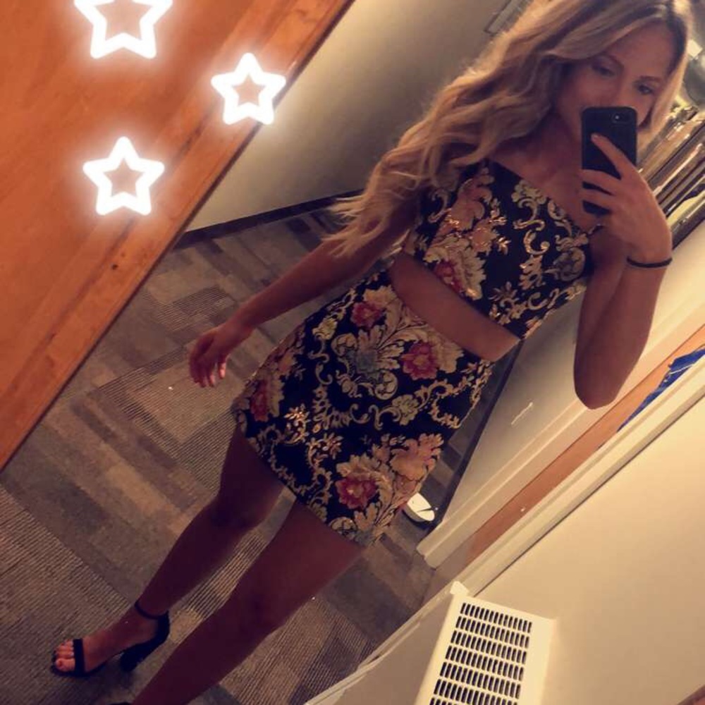 Two Piece Set - Picture 2 of 2